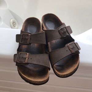 Mocha Two-Strap Birkenstock’s